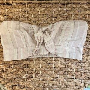 URBAN OUTFITTERS crop top.